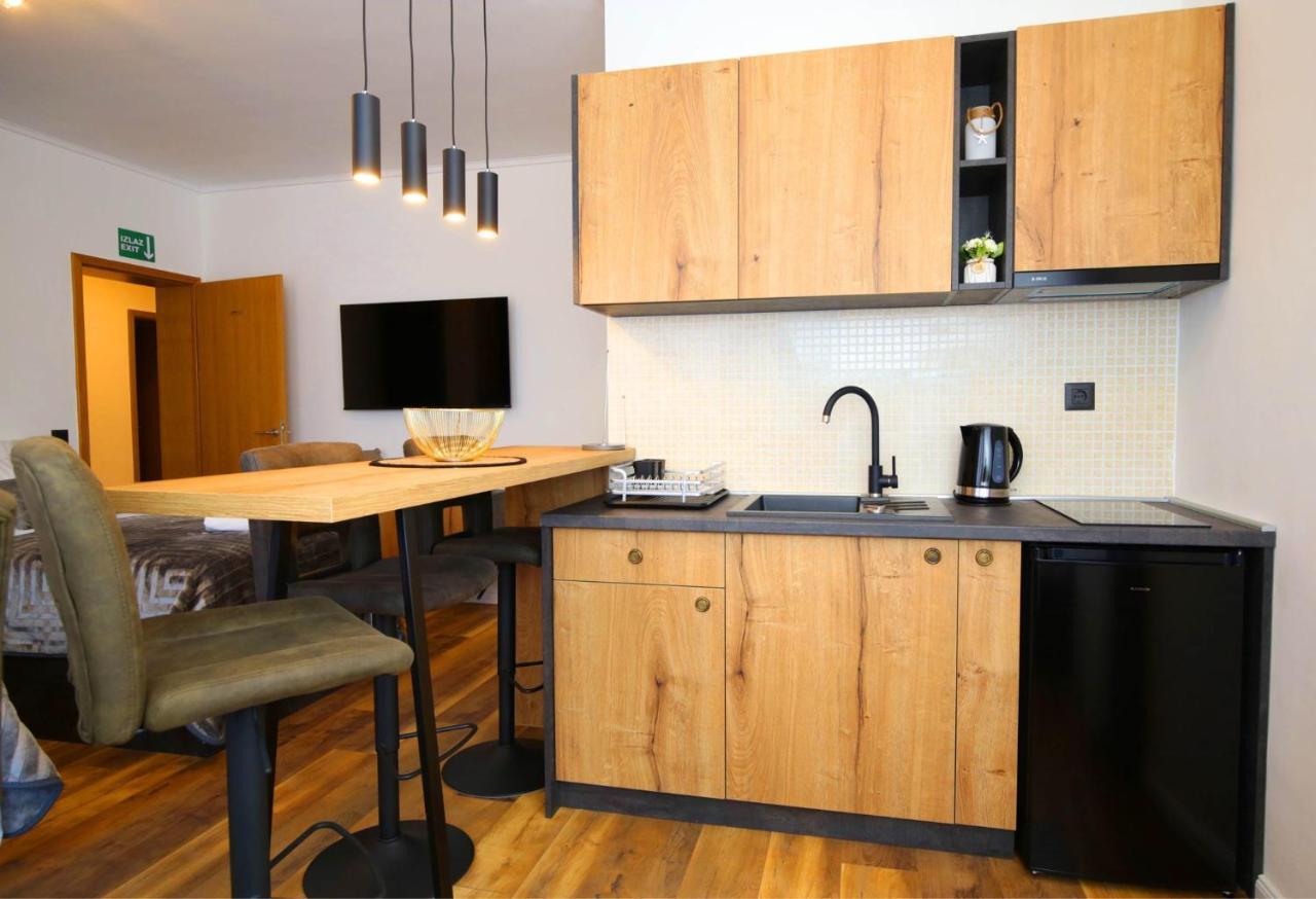 Apartmani Krka Rooms Lozovac Buitenkant foto