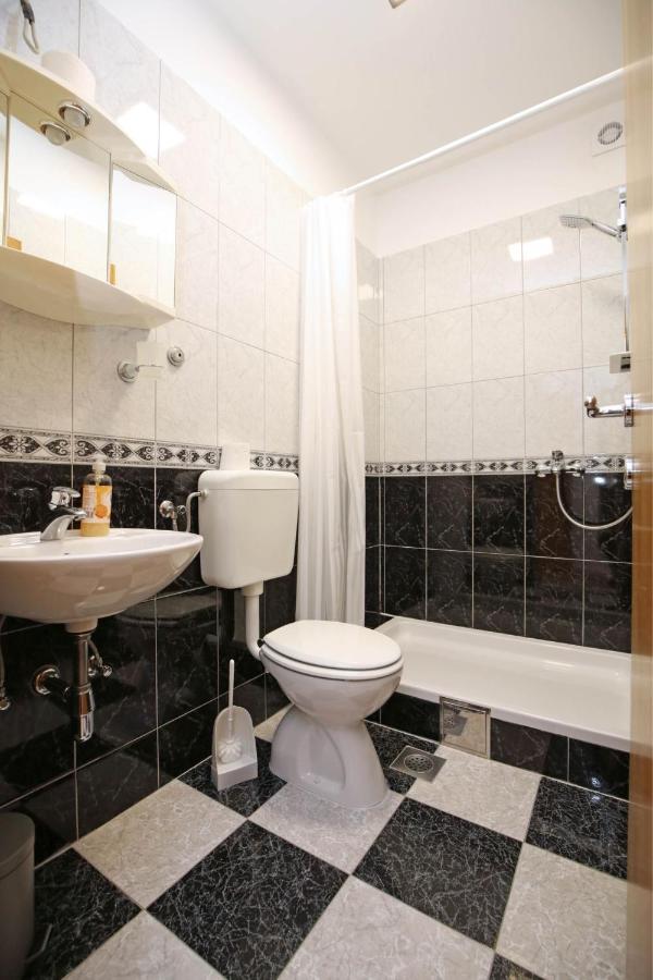 Apartmani Krka Rooms Lozovac Buitenkant foto