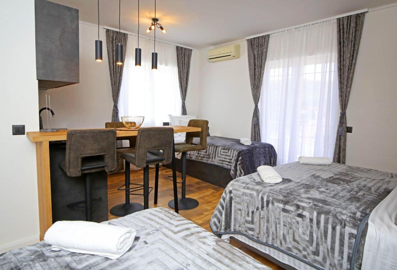Apartmani Krka Rooms Lozovac Buitenkant foto