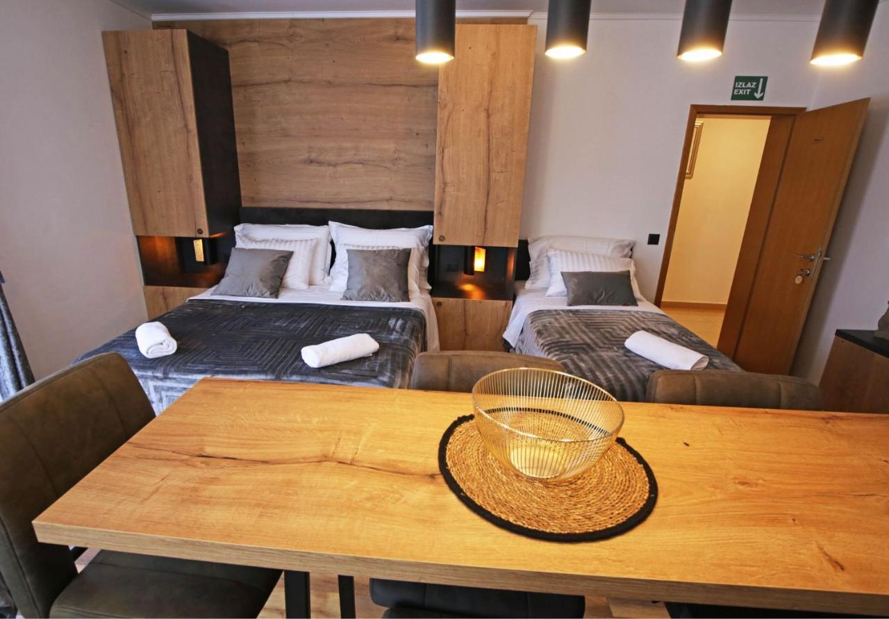 Apartmani Krka Rooms Lozovac Buitenkant foto