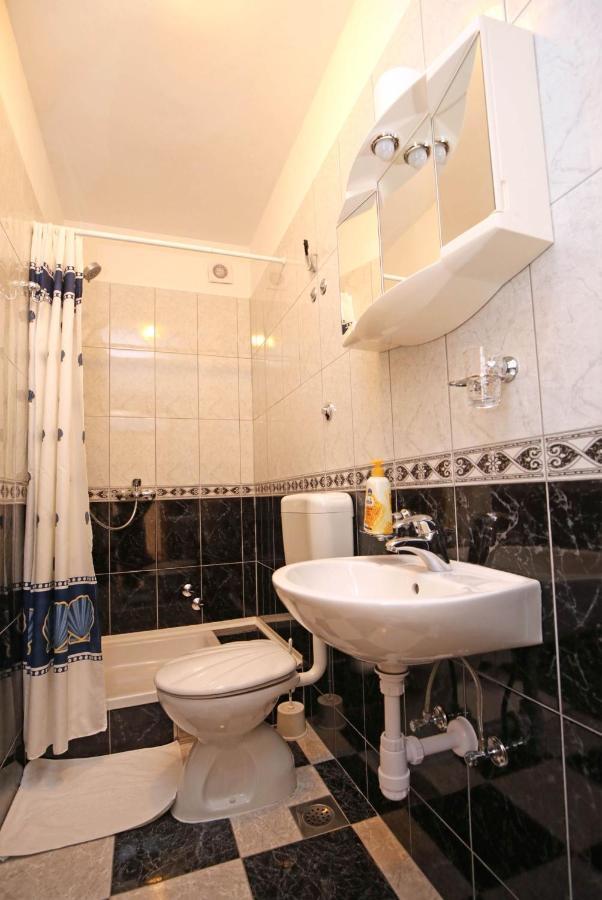 Apartmani Krka Rooms Lozovac Buitenkant foto