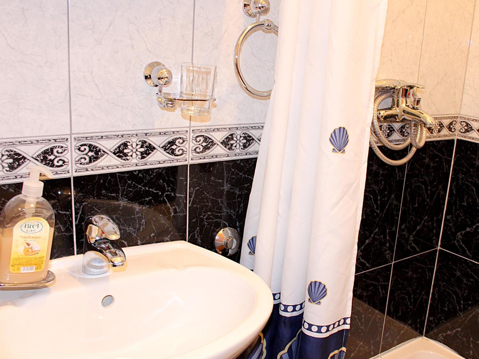 Apartmani Krka Rooms Lozovac Kamer foto